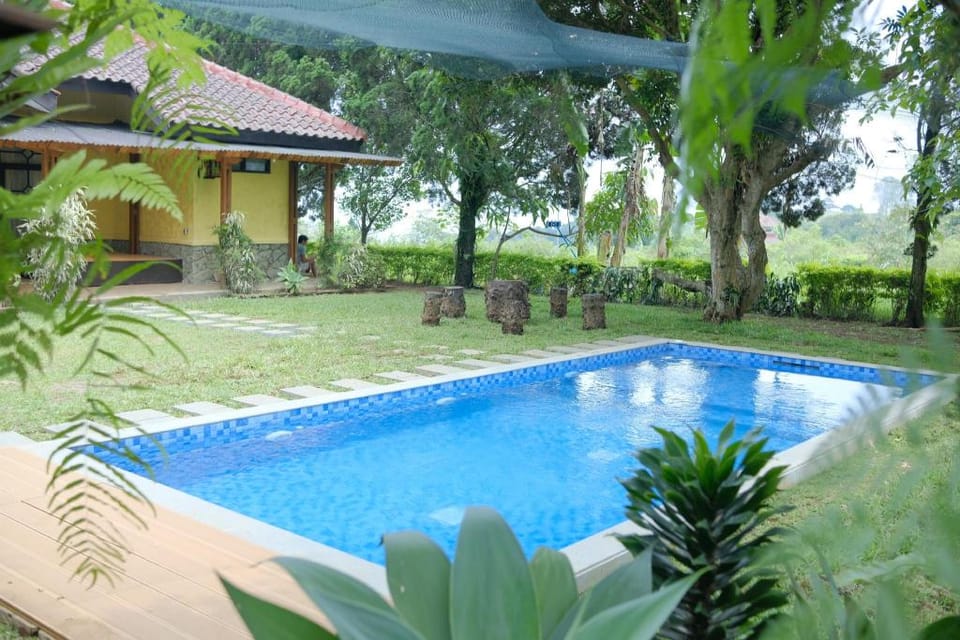 Villa ChavaMinerva Hanni Ciater with Private Pool Villa in West Java