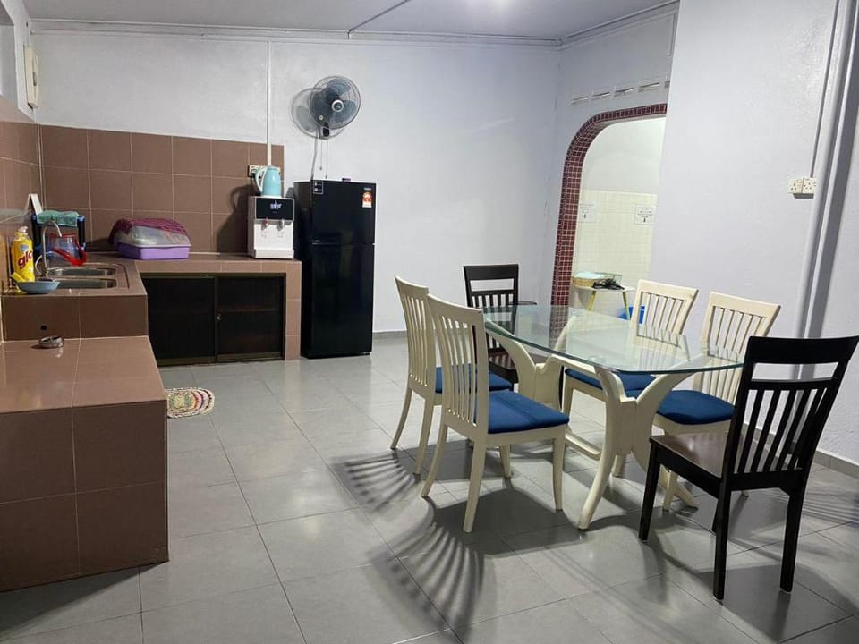 Homestay Bakri 58 Vacation rental in Johor