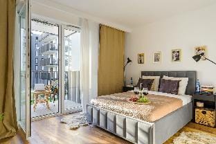 Lumina luxury apartment on Drewnowska  Apartment in Masovian Voivodeship