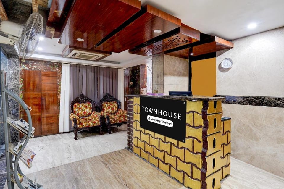 Townhouse Pondicherry Opposite to Rock Beach Hotel in Puducherry