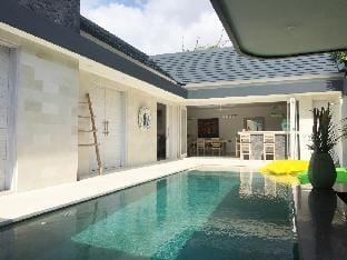 VILLA FRANTICK Villa in North Kuta