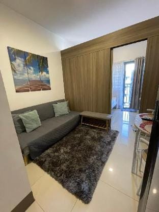Lovely Fame@6MC Apartment in Mandaluyong