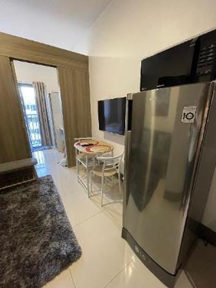 Lovely Fame@6MC Apartment in Mandaluyong
