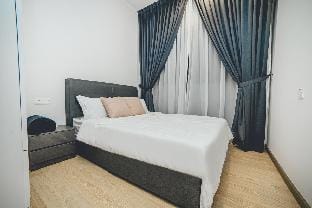 Amberside Comfy Stay 3BR in Danga Bay Apartment in Johor Bahru
