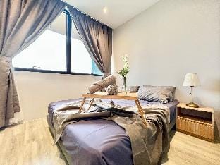 LC 1-10Pax 3Room Cozy Home 4Qbed WiFi TV Tropicana Vacation rental in Petaling Jaya