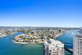 River View 2B/2B 27th Lvl Apt Vacation rental in Surfers Paradise