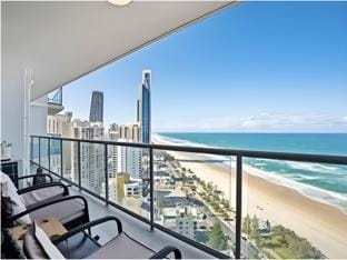 High Floor Oceanfront Bliss in Surfers Paradise Vacation rental in Surfers Paradise Boulevard