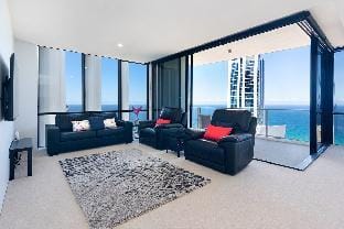 Amazing 2Bed 2Bath 43rd Lvl Apt Vacation rental in Surfers Paradise