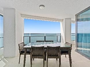 Luxurious Soul 3Bed Skyview - Level 40 Ocean View Vacation rental in Surfers Paradise