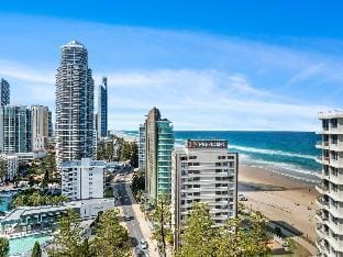 Contemporary Lvl17 2B2B Apt with Ocean Views Vacation rental in Surfers Paradise