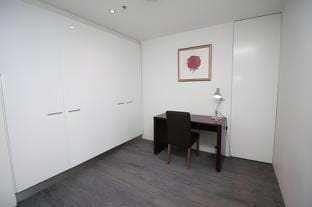 Elevate Your Holiday - 2067 Circle Vacation rental in Surfers Paradise