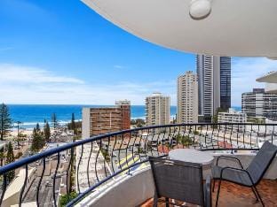 Ocean View - Central One Bedroom Apt - Monte Carlo Vacation rental in Surfers Paradise Boulevard