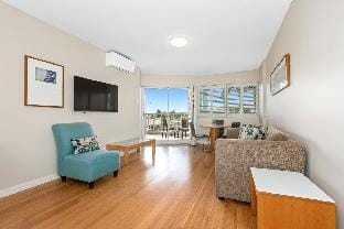 North Facing 2bed2bath-Large Sunny Balcony *WIFI* Vacation rental in Kingscliff