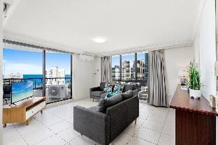 Ocean View - Central 2 Bedroom - Monte Carlo Vacation rental in Surfers Paradise Boulevard