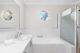 Bayside Court 3BDR - BEACH HOUSES OF BYRON Vacation rental in Byron Bay