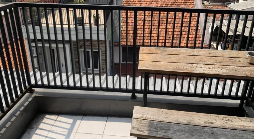Residence 21 Syariah Hotel in South Jakarta City