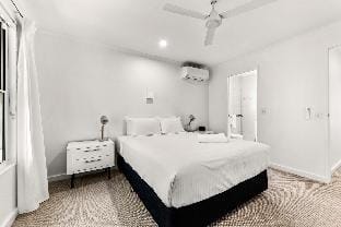 Ultimate Laid-back Holiday - Flat Stroll to River Vacation rental in Noosa Heads