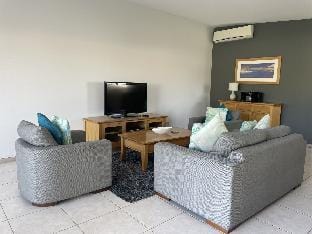 Tropical Apartment with Pool Area Vacation rental in Noosaville