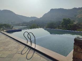 Lake Side Villa Udaipur Vacation rental in Rajasthan