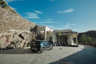 Lake Side Villa Udaipur Vacation rental in Rajasthan
