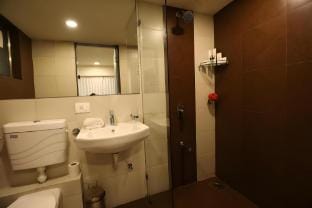 Perfect for stay luxurious 2 bhk Apartment in Gujarat