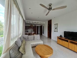 Lalahouses-3BR Apt Huatt Regency Da Nang With Pool Apartment in Hoa Hai