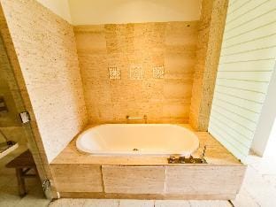 Lalahouses - 1BR Apt in Hyyatt Regency Da Nang Apartment in Hoa Hai