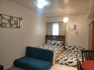 Centropolis 6, Couple & Group Apartment in Muntinlupa