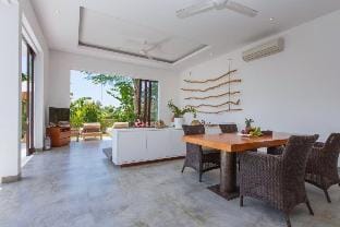 Elegant View 2 BR Private Pool #ZN28 Villa in Kuta