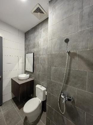 The PODIUM Kuching Family HomeStay D322A @ 8PAX Apartment in Kuching