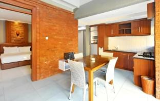 Peaceful 2BR Private Pool Villa near Beach Villa in Kuta
