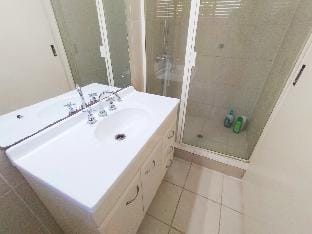 Cfamily 4K03  [air-con] double bedroom shared house Vacation rental in Brisbane