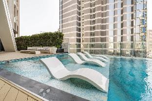Brand New Apartment/All Bills incuded / Gym & Pool Apartment in Dubai