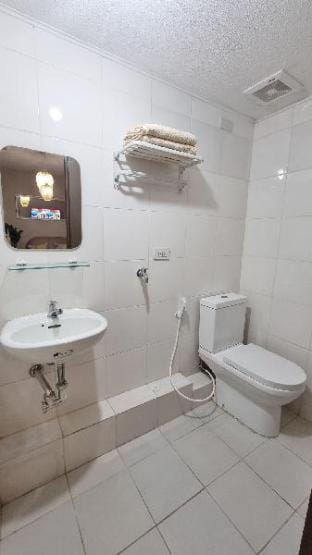Two (2) BR Condo Cagayan de Oro City Apartment in Cagayan de Oro