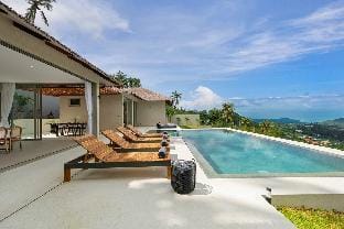 Designer's Delight: Lilly Belle: 4 Bed Pool Villa Villa in Ko Samui