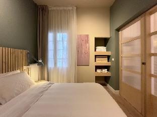 Beyond: Serene seafront apartment w/ sea view Apartment in Thessaloniki
