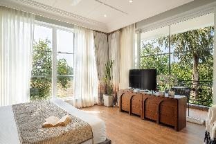 ELIVAAS 4 BHK with Pvt Pool - Suntuarios Apartment in Goa, India