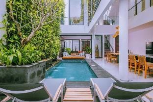 Cozy 3 BR With Private Pool ZN29 Villa in North Kuta