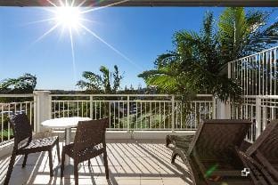 Sunny 1 bedroom unit @ Salt *Smart TV's & WIFI* Vacation rental in Kingscliff