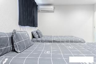 beds x6, bedrooms x3, toilet x3 Apartment in Osaka