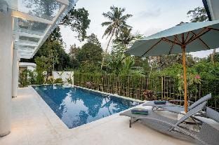 The sanctuary where luxury meets nature's embrance Villa in Abiansemal