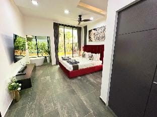 Luxury 3BR pool villa nr beach - Jomtien - LV 99 Villa in Pattaya City