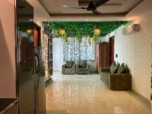 Apartment with a Terrace in Tapovan, 2BHK Apartment in Uttarakhand