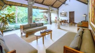 Luxury 2BR Private Pool Villa with Great View Villa in Ubud