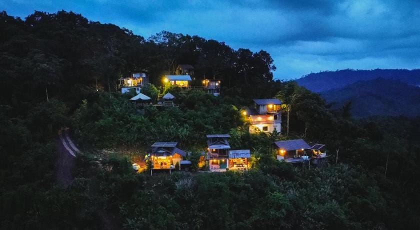 บ้านเล็กในป่าใหญ่ at น่าน Little House In the Forest at Nan Resort in Laos