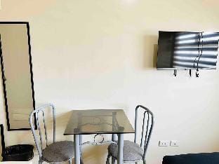 38/MinimalisT Condo w/ Unli Wi-Fi Netflix Vacation rental in Mandaluyong