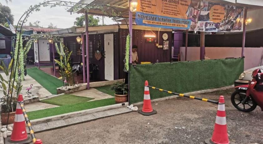 Homestay Teratak Tuan Muda Hotel in Malacca
