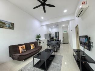 Sweet Homestay Suite 3BD Room Simfoni Langkawi Apartment in Kedah
