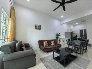 Sweet Homestay Suite 3BD Room Simfoni Langkawi Apartment in Kedah