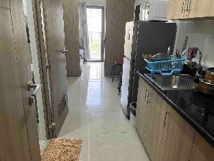 Shore World trade center MOA Airport SMX PICC WiFi Apartment in Pasay